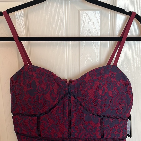 NWT Guess Lace Dress - Picture 2 of 16